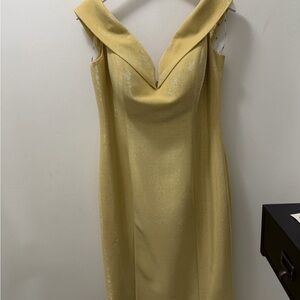 Saboroma Strapless Gold Dress